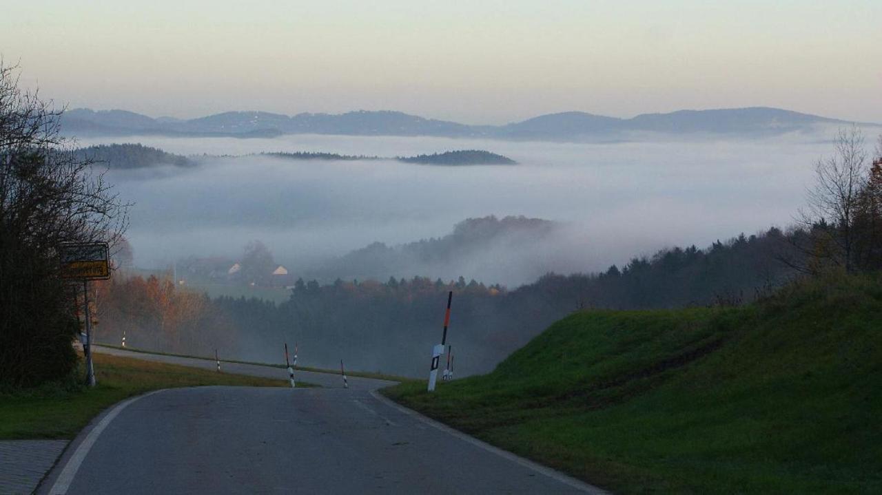 Ferienwohnungen Bauer - Auszeit Mit Ausblick 젠팅 외부 사진