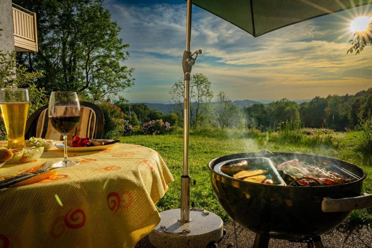 Ferienwohnungen Bauer - Auszeit Mit Ausblick 젠팅 외부 사진